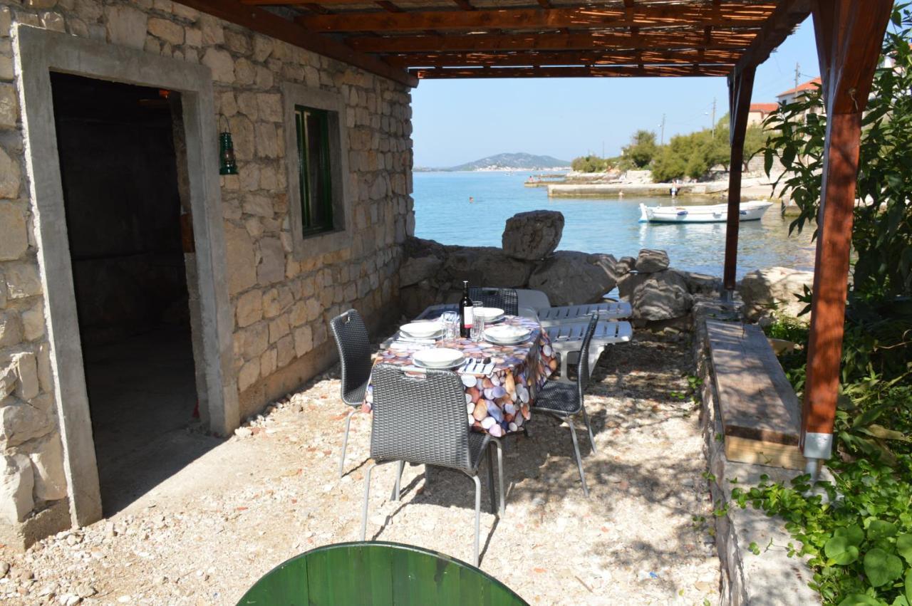 Studio Apartman Kata Prvic Sepurine Exteriér fotografie