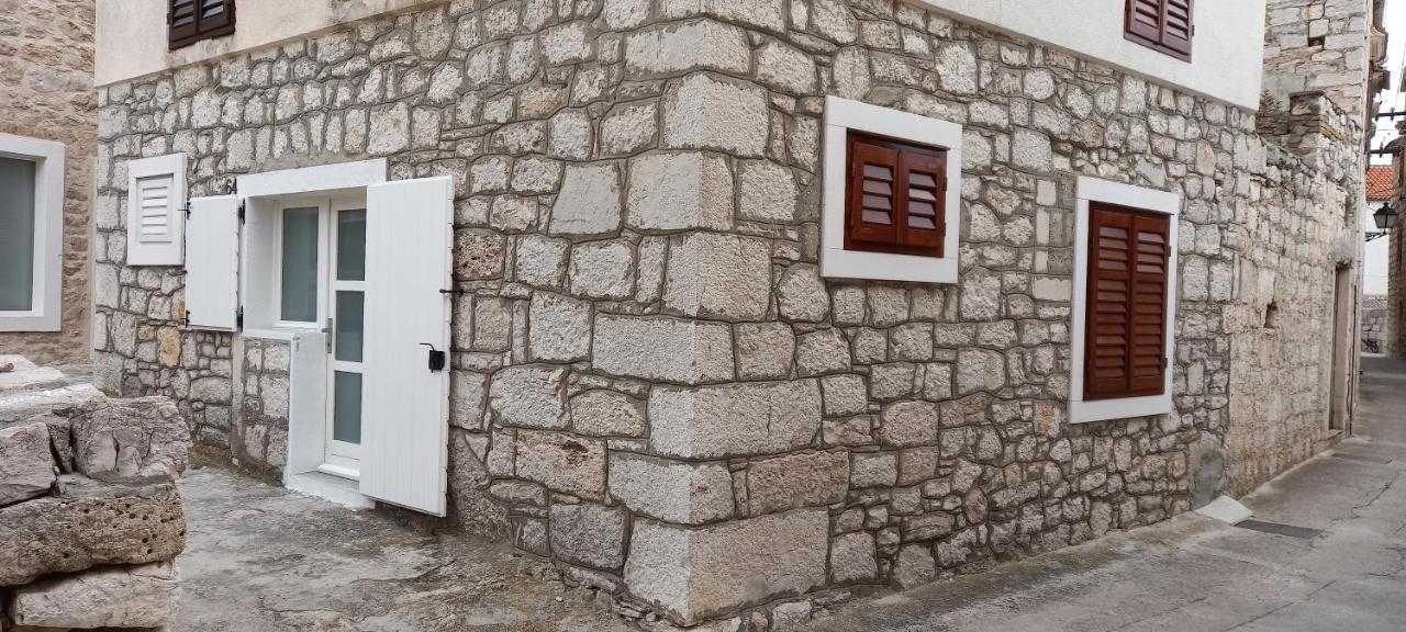 Studio Apartman Kata Prvic Sepurine Exteriér fotografie